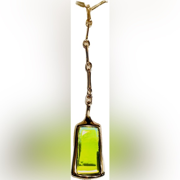 RIm Soho Green Geometric Stone
Pendant Necklace 17” L Adjustable - Picture 14 of 17